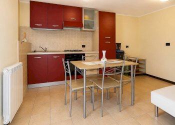Foto 1 - Semi-detached house via Maddalena, Catanzaro - photo 1