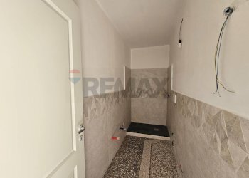 Hall / corridoio - Trilocale Via Sant'alberto
 
5, Genova - foto 25