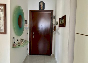 Hall / corridoio - Appartamento Via privata Cavour
 
21, San Giuliano Milanese - foto 2
