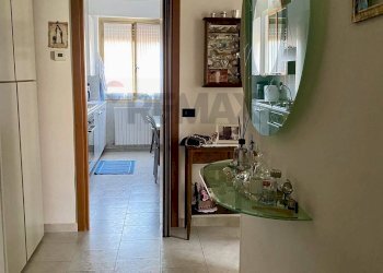 Hall / corridoio - Appartamento Via privata Cavour
 
21, San Giuliano Milanese - foto 3