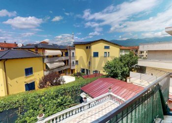 Balcone - Appartamento via Monsignor Razzoli
 
19, Villafranca in Lunigiana - foto 1