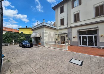 Terrazza - Appartamento via Monsignor Razzoli
 
19, Villafranca in Lunigiana - foto 3