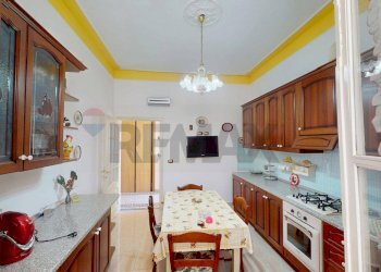 Cucina - Appartamento via Monsignor Razzoli
 
19, Villafranca in Lunigiana - foto 18