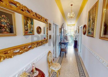 Hall / corridoio - Appartamento via Monsignor Razzoli
 
19, Villafranca in Lunigiana - foto 19