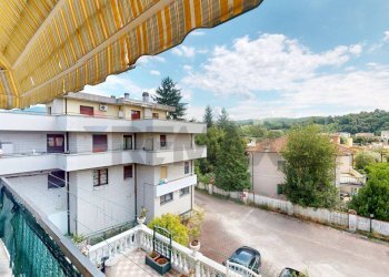 Balcone - Appartamento via Monsignor Razzoli
 
19, Villafranca in Lunigiana - foto 38