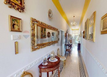 Hall / corridoio - Appartamento via Monsignor Razzoli
 
19, Villafranca in Lunigiana - foto 40