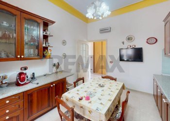 Cucina - Appartamento via Monsignor Razzoli
 
19, Villafranca in Lunigiana - foto 51