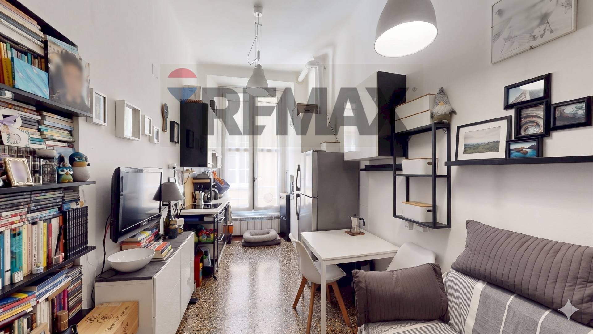 Sala da pranzo - Bilocale vico della Posta Vecchia
 
2, Genova - foto 1