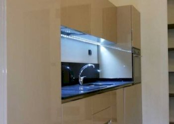Cucina - Three-room apartment via Sant'Anselmo, 1, Torino (neighborhood San Salvario) - photo 5