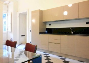 Cucina - Three-room apartment via Sant'Anselmo, 1, Torino (neighborhood San Salvario) - photo 2