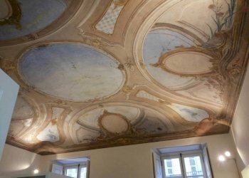 Interno palazzo - Three-room apartment via Sant'Anselmo, 1, Torino (neighborhood San Salvario) - photo 3