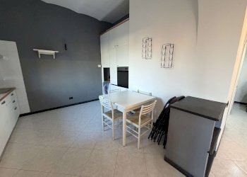 img_0968 - Two-room apartment via redipuglia, Genova (neighborhood Quarto) - photo 9