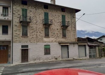 Facciata - Stabile - Palazzo via Roma, Albosaggia - foto 7