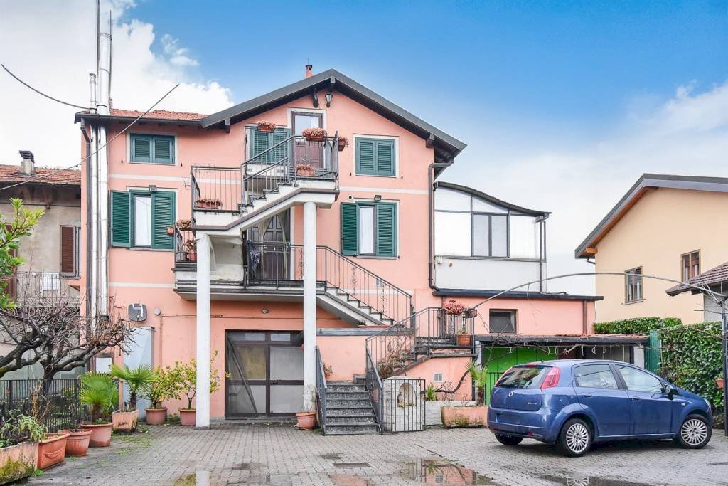 Facciata - Villa via Lecco, 14C, Erba - photo 1