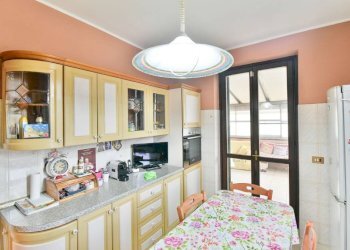 Cucina - Villa via Lecco, 14C, Erba - photo 12