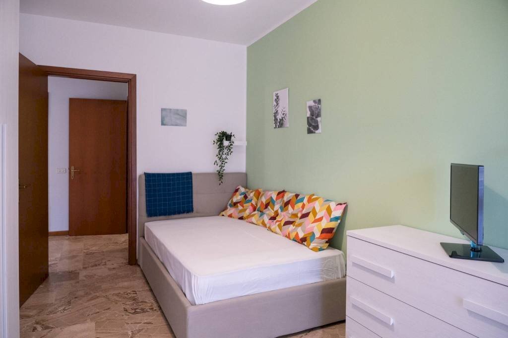 Camera da letto - Non-buildable land via Ugo La Malfa, 13, Milano - photo 2