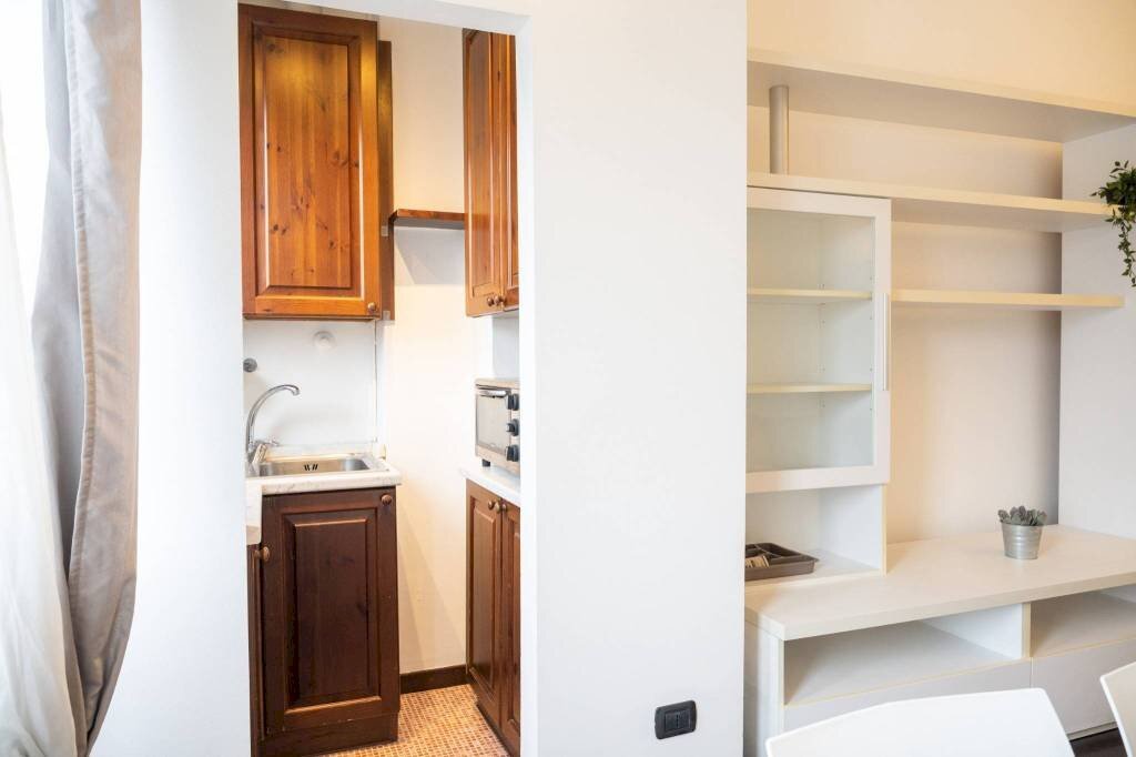 Cucina - Bilocale via Luisa Battistotti Sassi, 4, Milano - foto 2