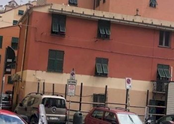 appartamento in vendita genova borgo incrociati - Three-room apartment piazza Raggi, Genova (neighborhood San Fruttuoso) - photo 1