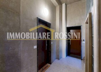 Interno palazzo - Two-room apartment via Giovanni Bagaini, 6, Varese - photo 25
