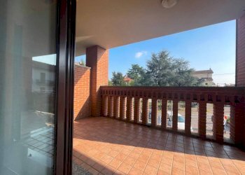 Terrazzo - Two-room apartment via Moia, 12/a, Cornate d'Adda - photo 17