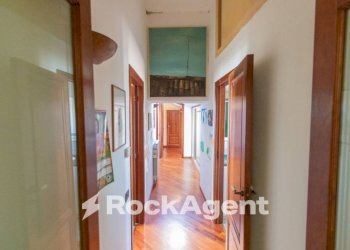 Corridoio - Appartamento via Giuseppe Raffaelli, 34, Catanzaro - foto 11