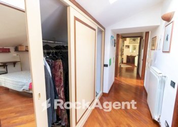 Corridoio - Appartamento via Giuseppe Raffaelli, 34, Catanzaro - foto 12