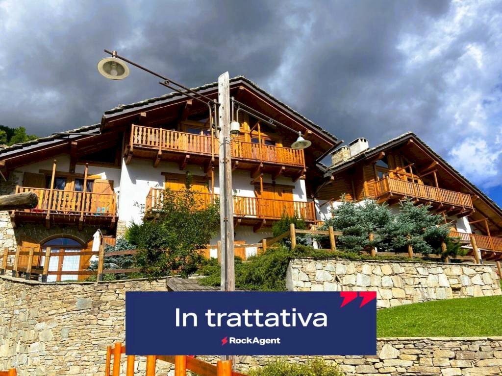 Facciata - Two-room apartment via Cianfuran, Bardonecchia - photo 1