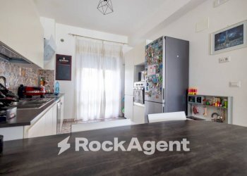 Cucina - Appartamento viale Vincenzo de Filippis, 61, Catanzaro - foto 13