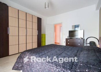 Camera da letto - Appartamento viale Vincenzo de Filippis, 61, Catanzaro - foto 22