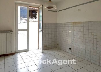 Cucina - Stabile - Palazzo via Giuseppe Mazzini, 69, Casorzo - foto 11