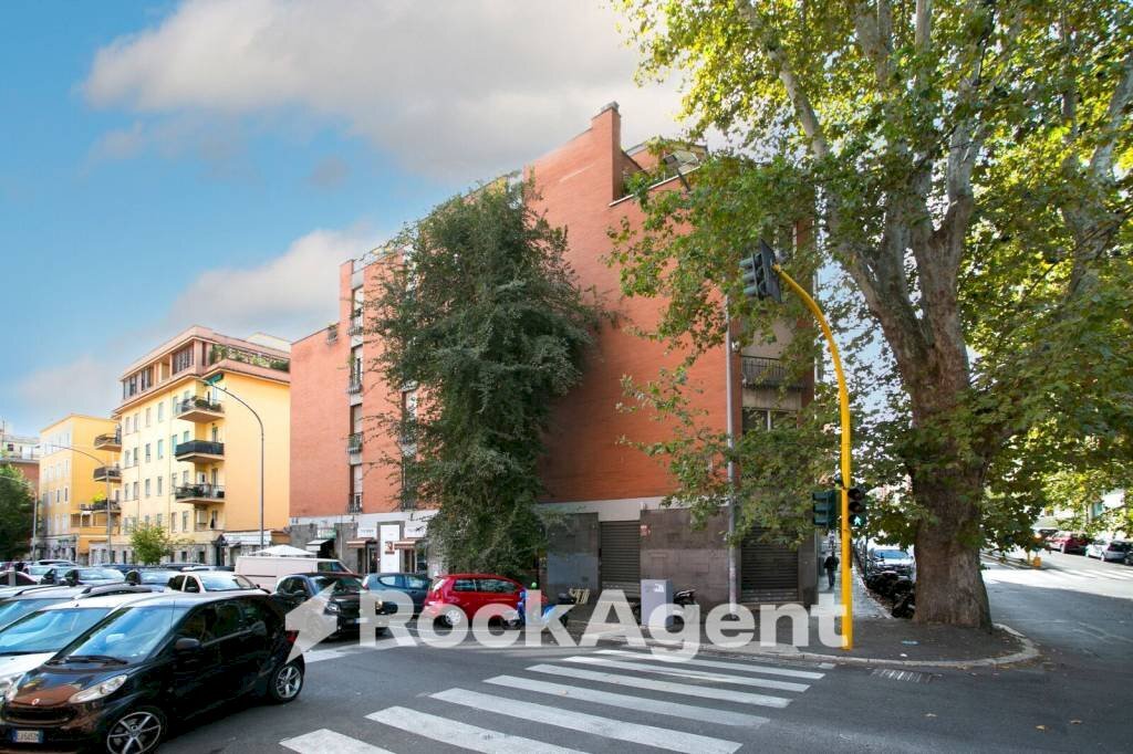 Zona - Panificio - Pastificio via di Donna Olimpia, Roma - foto 1