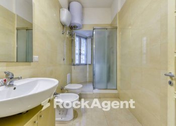 Bagno - Appartamento via Torquato Tasso, Napoli (zona Vomero) - foto 20