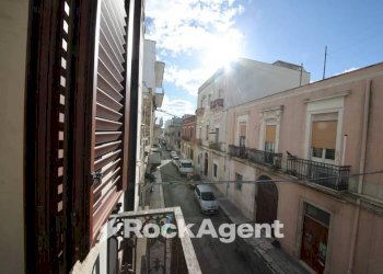 Balcone - Stabile - Palazzo via Bari, Brindisi - foto 4