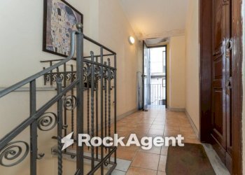 Interno palazzo - Two-room apartment via Gabriello Carnazza, 13, Catania - photo 2