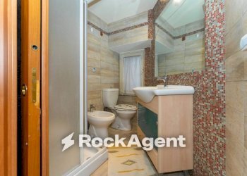 Bagno - Two-room apartment via Gabriello Carnazza, 13, Catania - photo 16