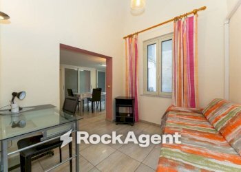 Salone - Two-room apartment via Gabriello Carnazza, 13, Catania - photo 17