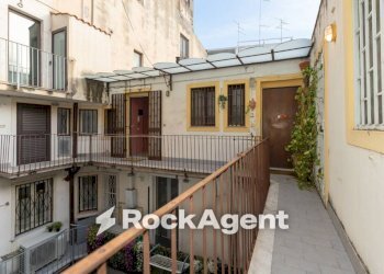 Cortile interno - Two-room apartment via Gabriello Carnazza, 13, Catania - photo 20