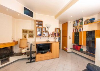 Salone - Quadrilocale viale Cembrano, 19A, Genova (zona Quarto) - foto 11