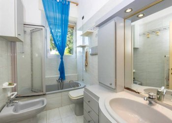 Bagno - Quadrilocale viale Cembrano, 19A, Genova (zona Quarto) - foto 18