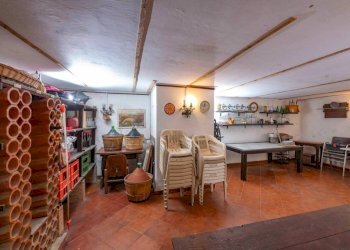 Cantina - Quadrilocale viale Cembrano, 19A, Genova (zona Quarto) - foto 38