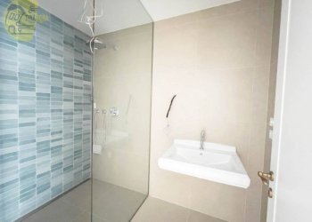 Stanza non arredata - Four-room apartment via Sant'Anastasio, 14, Trieste - photo 12