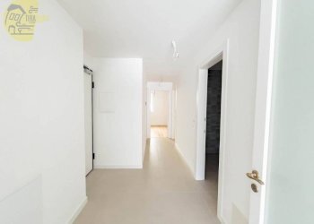 Camera da letto - Four-room apartment via Sant'Anastasio, 14, Trieste - photo 15