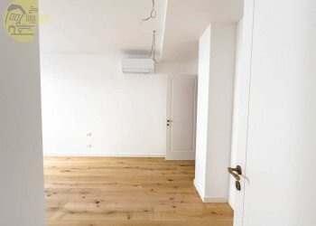 Interno palazzo - Four-room apartment via Sant'Anastasio, 14, Trieste - photo 17