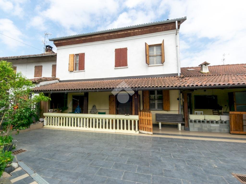 Casa indipendente Via Battista Belluati, Motta de' Conti - foto 1
