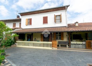 Casa indipendente Via Battista Belluati, Motta de' Conti - foto 1