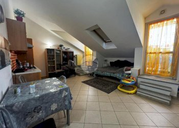 One-room apartment Via cesare battisti, Fossano - photo 3