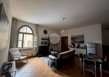 Three-room apartment Piazza Beppe Manfredi, Fossano - photo 2