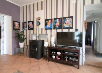 Semi-detached house Regione Carrara, Terzo - photo 8