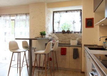 Semi-detached house Regione Carrara, Terzo - photo 16