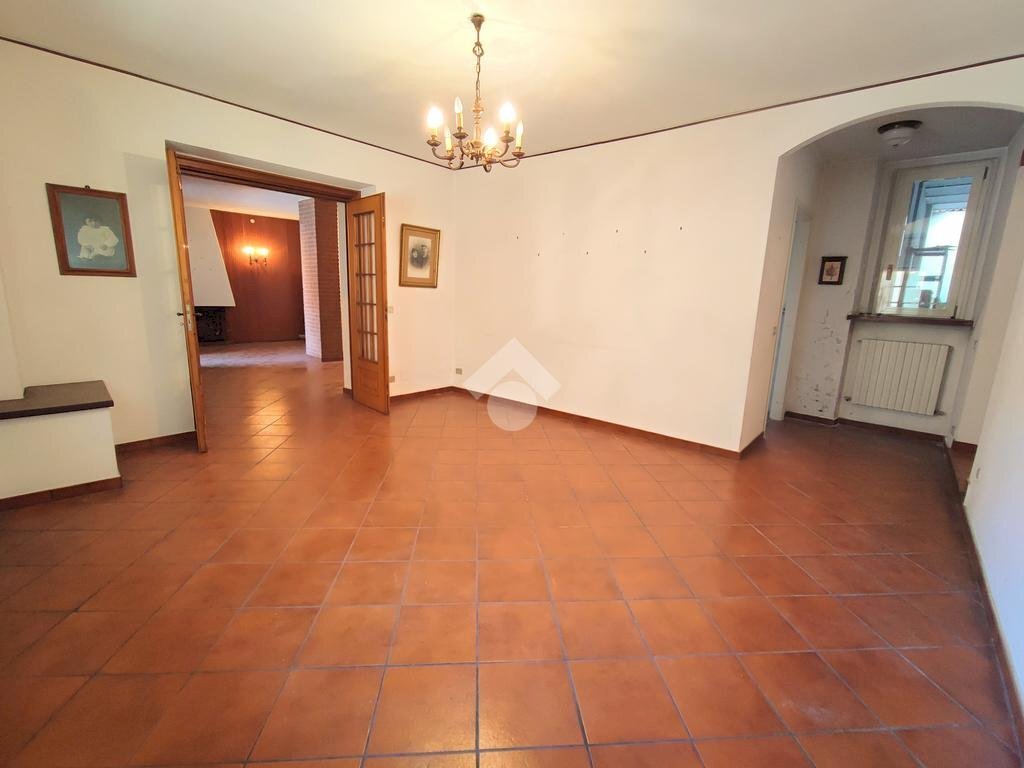 Independent house Piazza Monsignor F. Guerra, Volpedo - photo 2